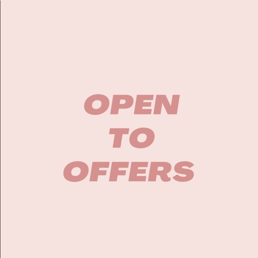 Open to all reasonable offers! 🌸